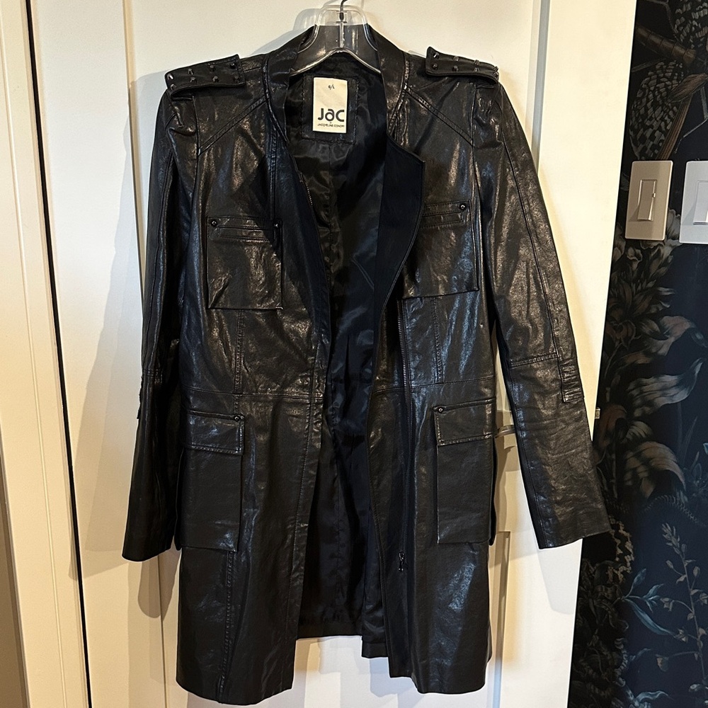 Black sheep Leather Women's Coat